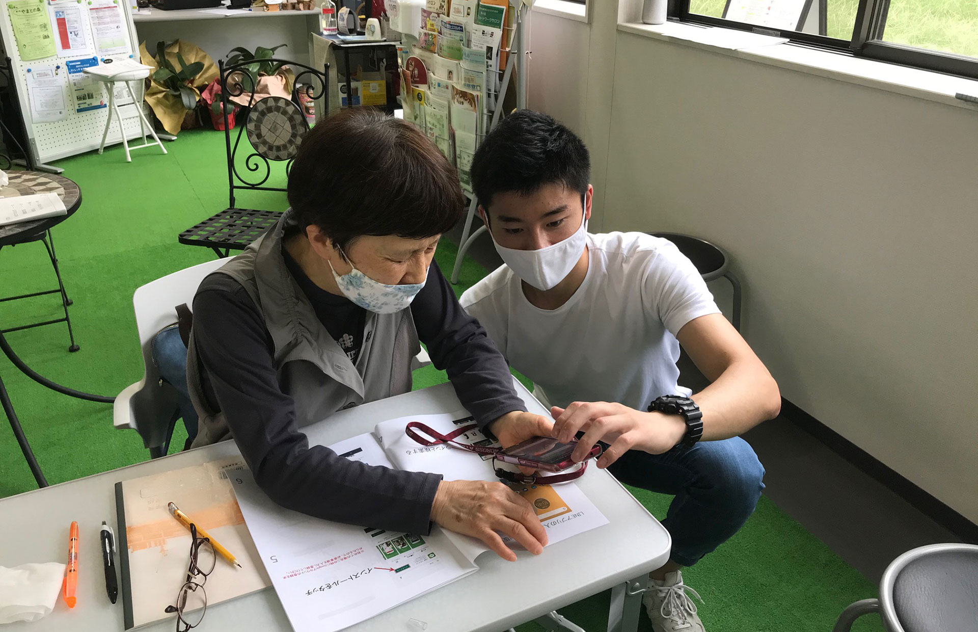 居場所活動を体験してみよう~高齢者向けスマホ講師とイベント運営~